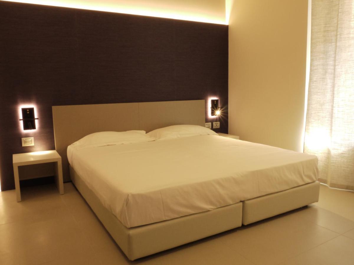 Rb Del Teatro&Apartaments Imola Extérieur photo